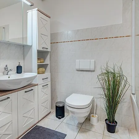 Apartment Residenz Unter Den Linden Muehlhausen (Thuringia)